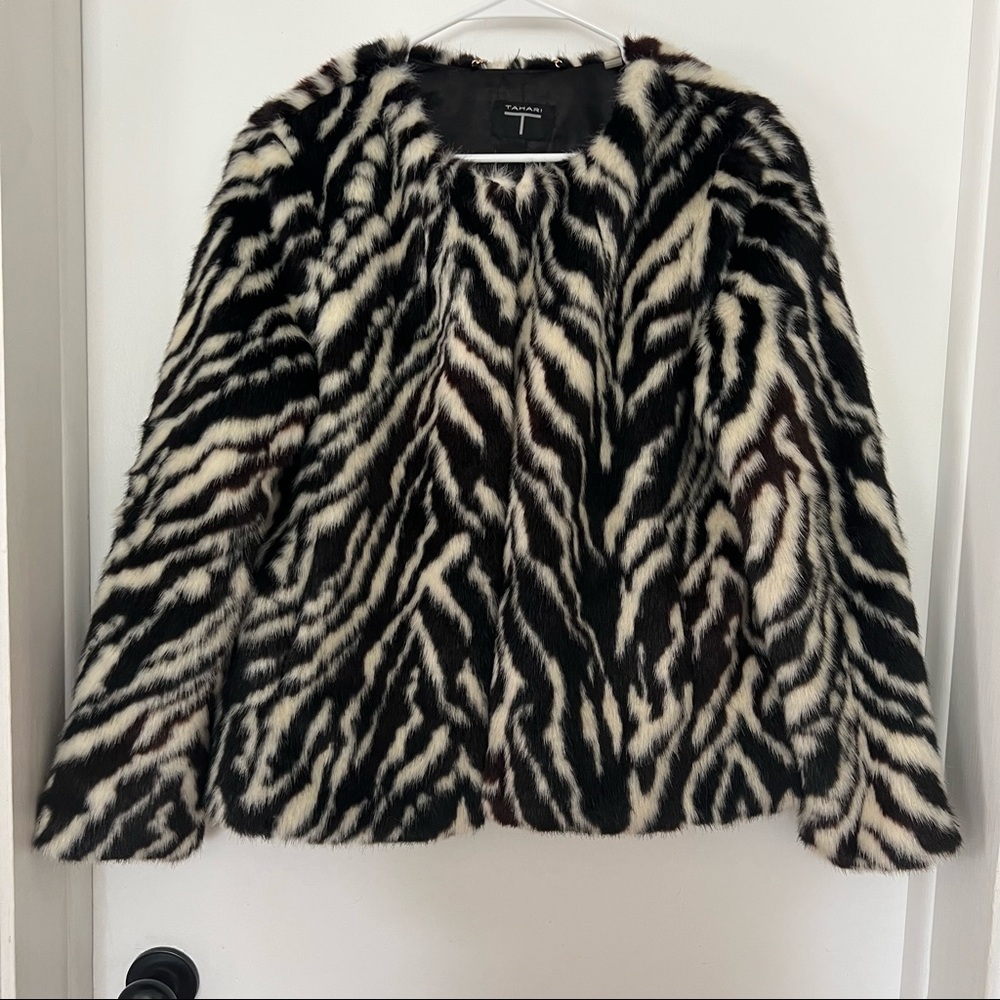 Tahari zebra faux fur coat small